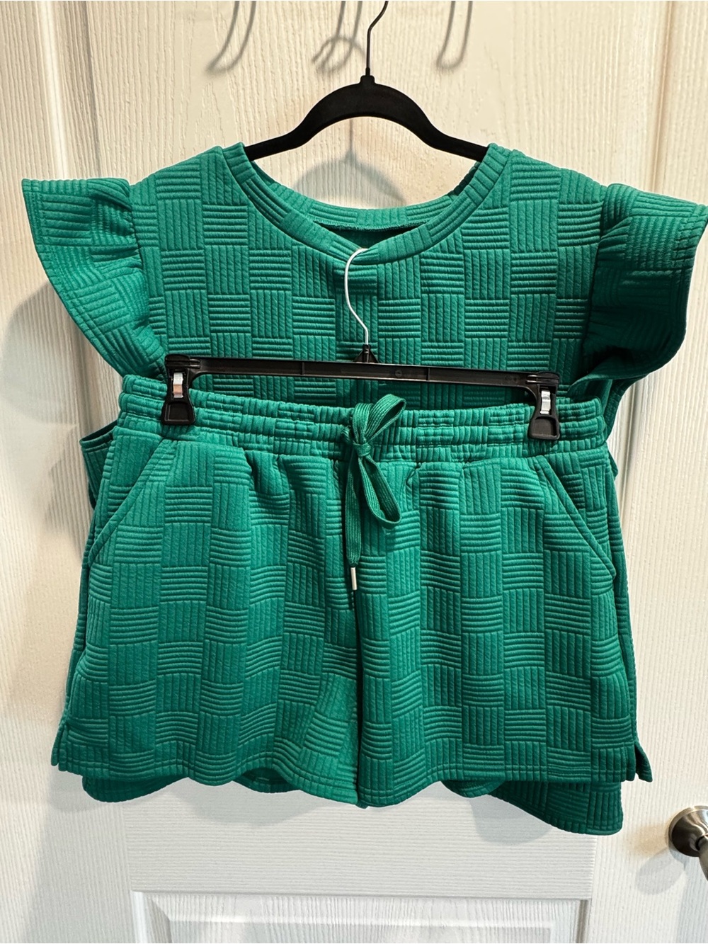 Two-Piece Emerald Green Textured Lounge Set - Size XL - EUC
